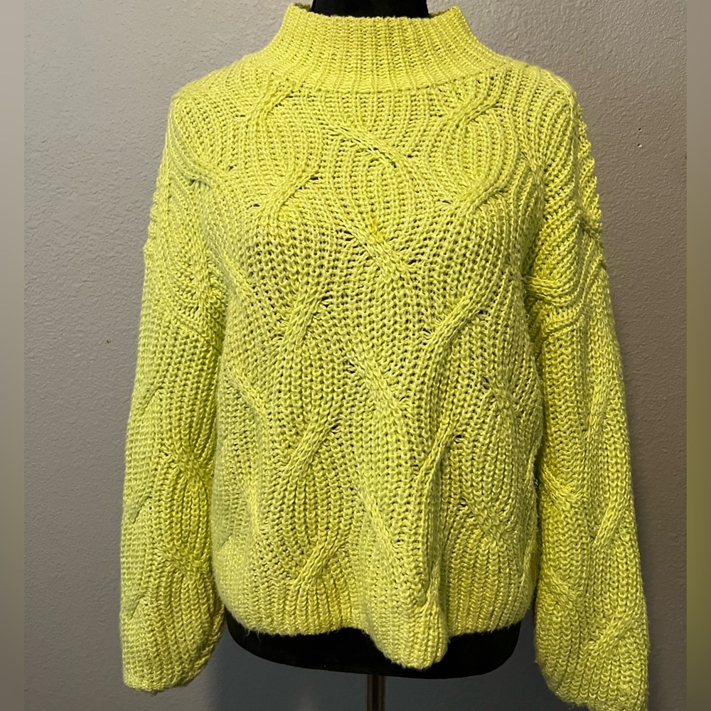 Amedican Eagle, women’s sweter, zise S/P/ch, green color